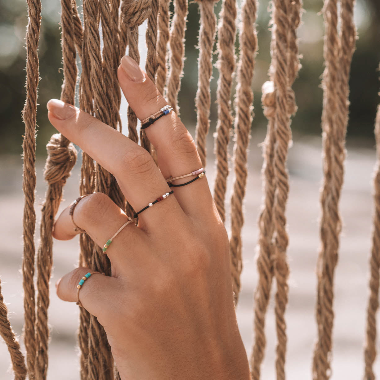 Morse code ring   "D"